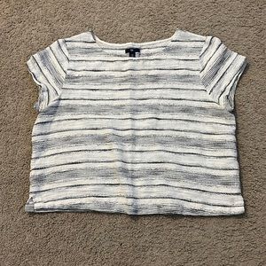 4/$20 GAP textured top Sz XL